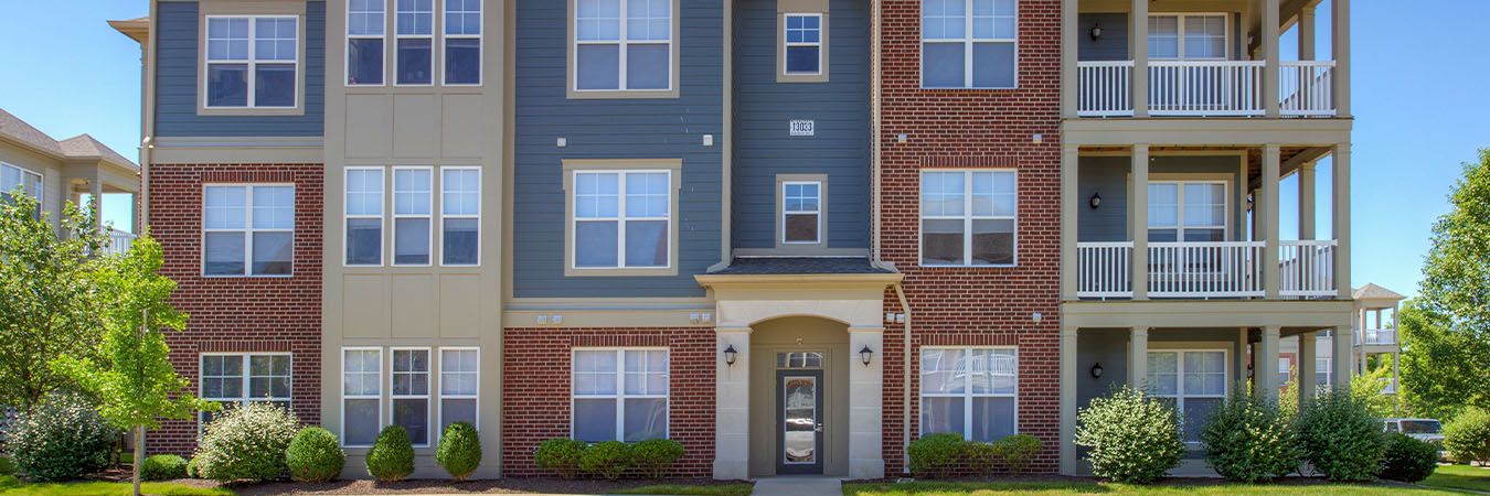 Exterior view of The District at Saxony apartment homes